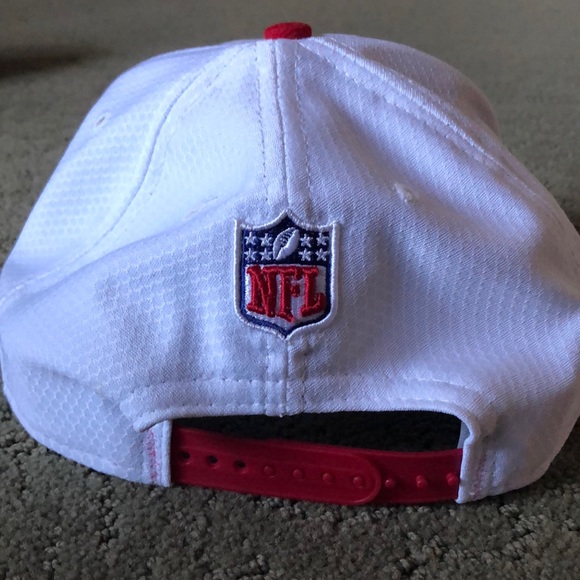 💚 SOLD 💚New Era Falcons Super Bowl LI White Snapback - Picture 3 of 7